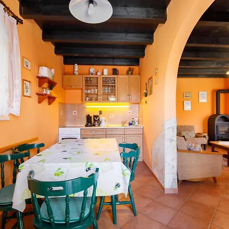 Vakantiehuis Pergola By Interhome