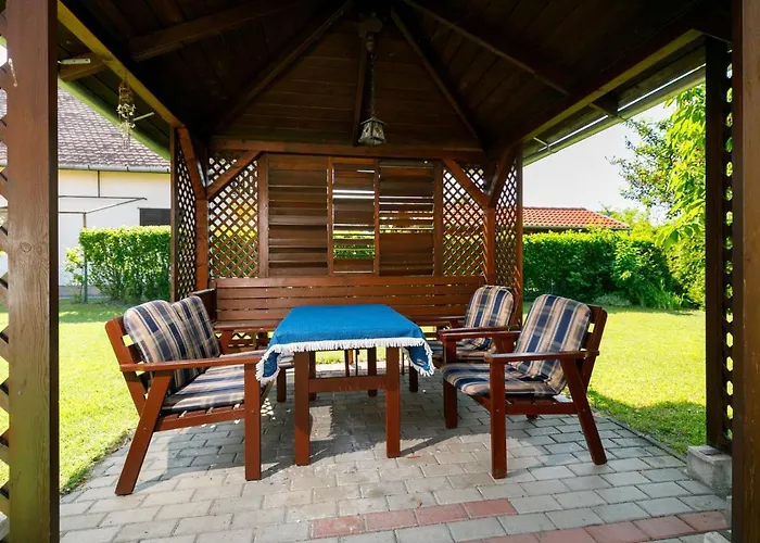 בית נופש Pergola By Interhome *