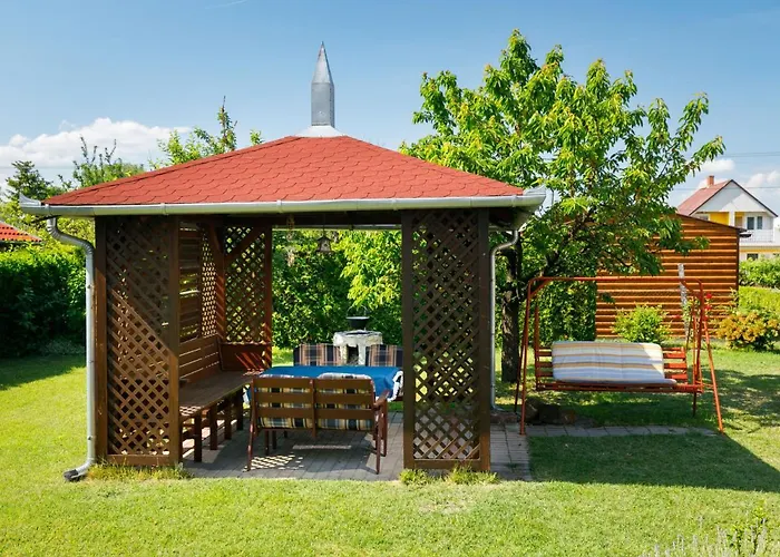 Dom wakacyjny Pergola By Interhome *