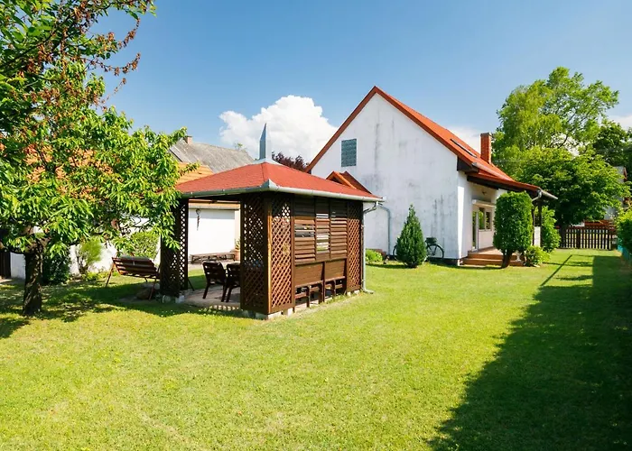 Dom wakacyjny Pergola By Interhome