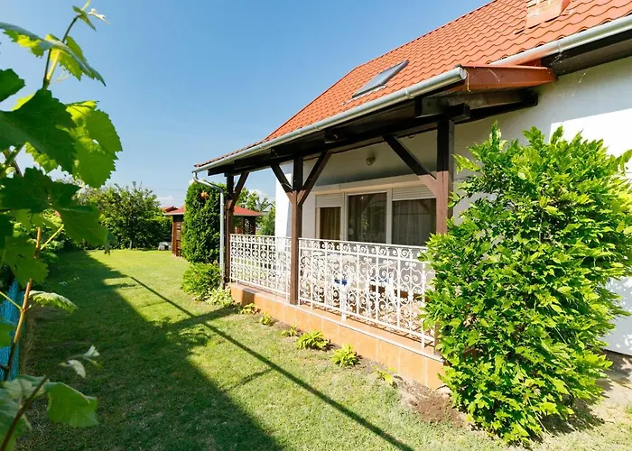 Pergola By Interhome בית נופש *